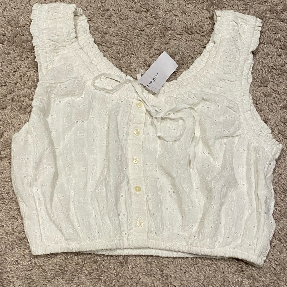 American Eagle crop top